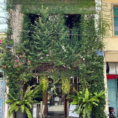 The Opposite Place Malacca Exterior foto
